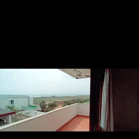 Апартаменты Sea Front - Walk To Bech - Self Check In *